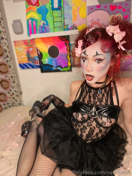 Naniiiixoxo model images