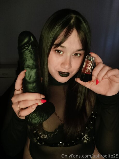 Aphrodite25 best star photos