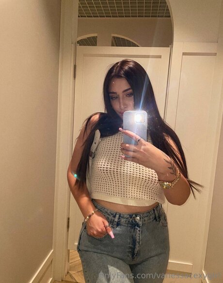 Jadebaabyyy hot pornstar pictures