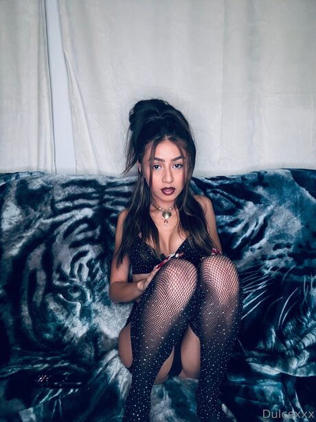 Latinabarbie96 pornstar art galleries