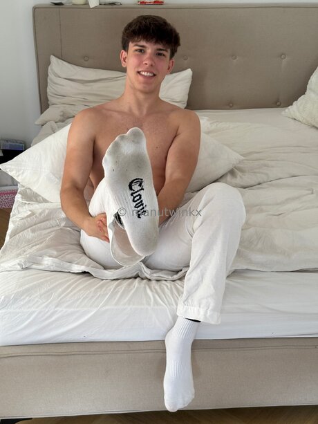 Its Leonardo pornstar sexy galleries