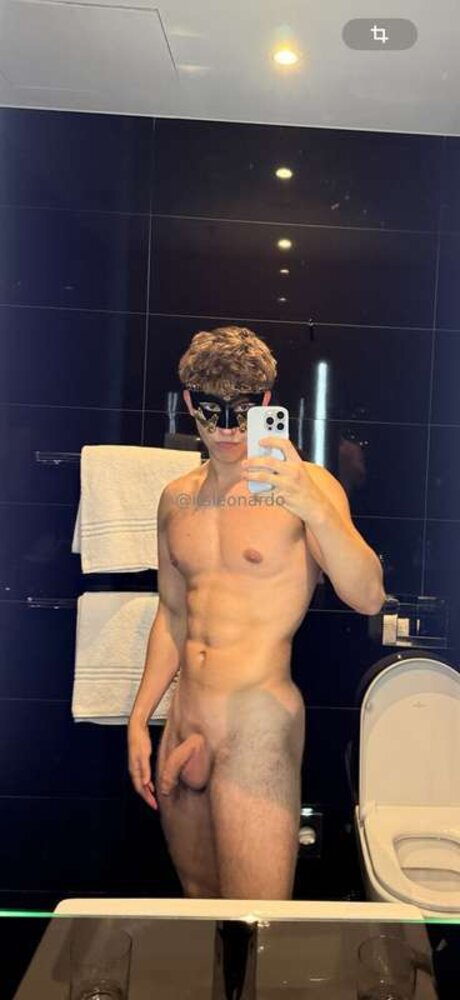 Its Leonardo free model pictures