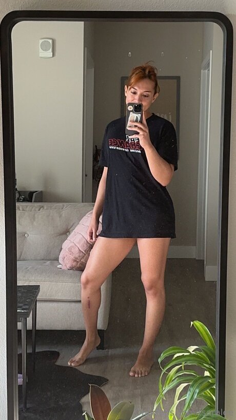 Ts Aralee model porn picture