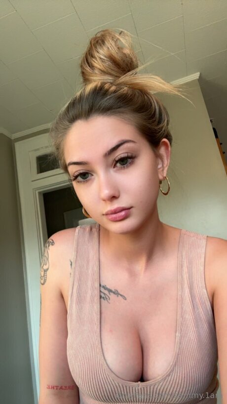 Georgia 1am sexy actress pictures