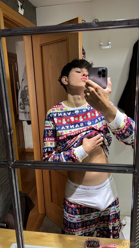 Marcostwinkk xxx star image