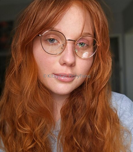 Kitsykat star naked images