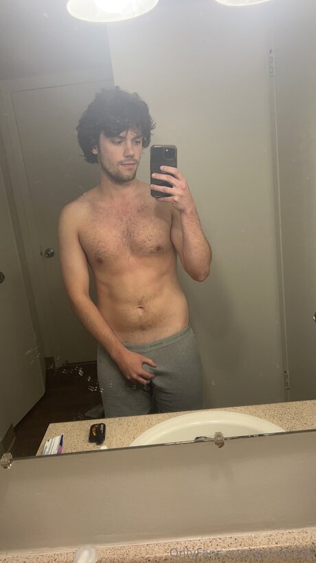 Notsokka exclusive model img