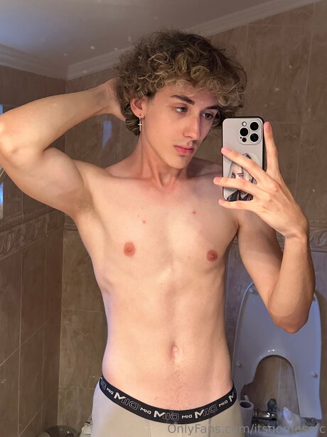 Itsgomesofc pornstar art gallery