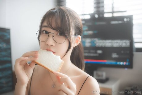 Coder Ting porn actress pics