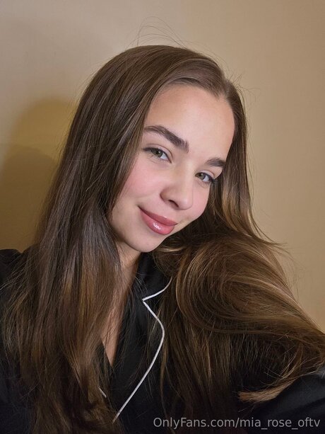 Mia Rose Oftv model beautiful photos