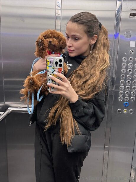 cute shemale onlyfans free sex image