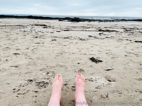 Daddysthickbabygirl pornstar nude photos