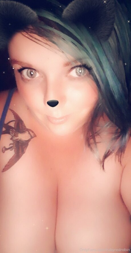 Rubyredrobin free pornstar picture