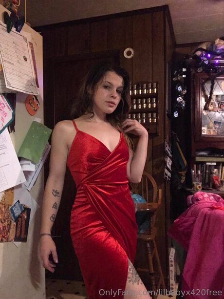 Lilbabyx420free exclusive actress pictures