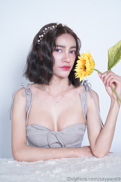 Saypan69 beautiful star pic