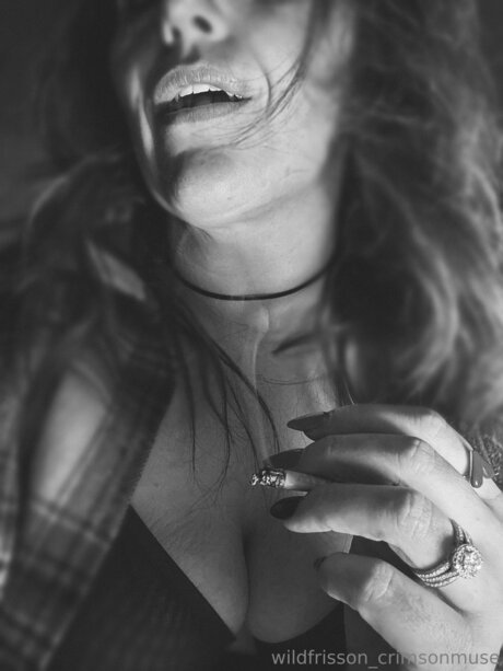 Crimsonmusewildfrisson model sex picture