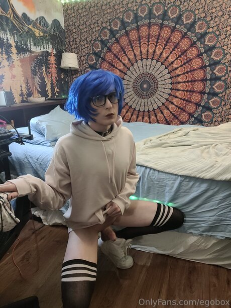 Egobox star nudes pic