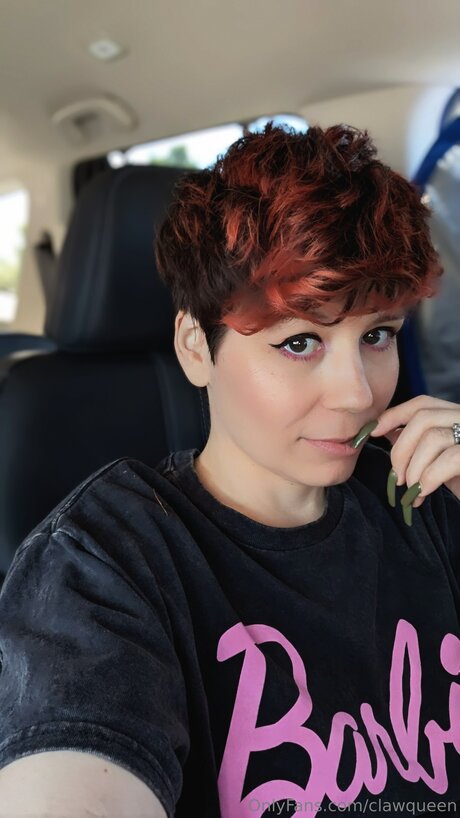 Clawqueen star picture