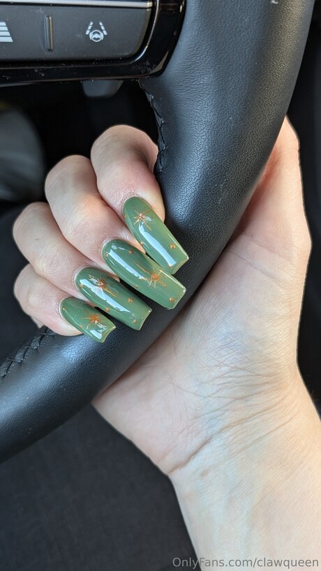 Clawqueen Profile pic