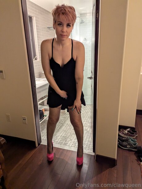 Clawqueen pornstar art img