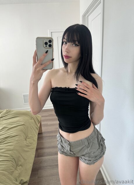 Alessandrakit perfect model picture