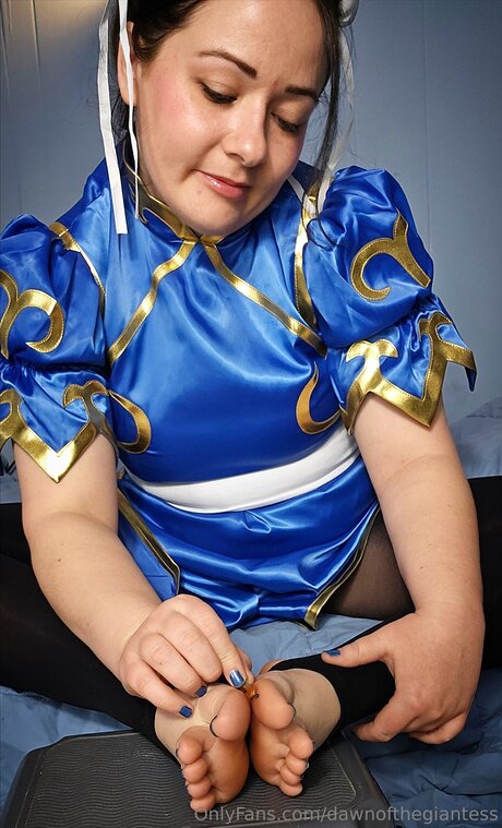 Dawnofthegiantess pretty star gallery