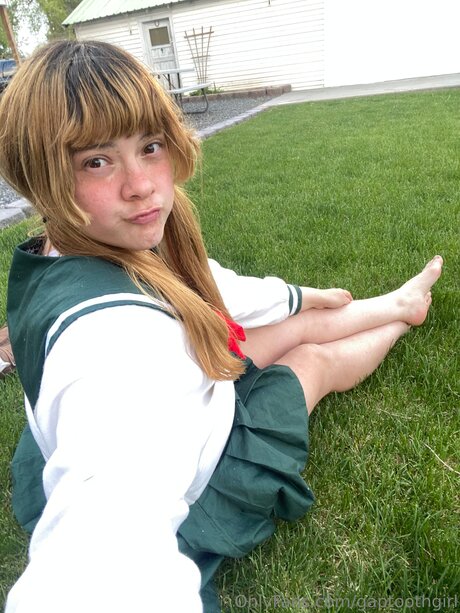 Gaptoothgirl free model pictures