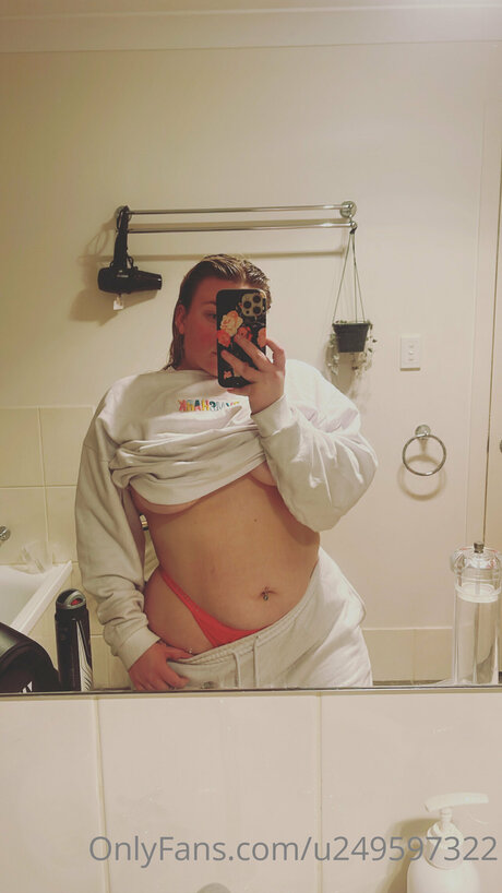 U249597322 pornstar art pics