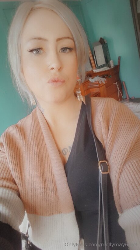 Mollymay6969 pornstar nice img