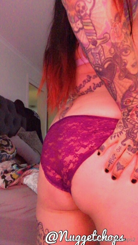 Nuggetchops2 model erotic pictures