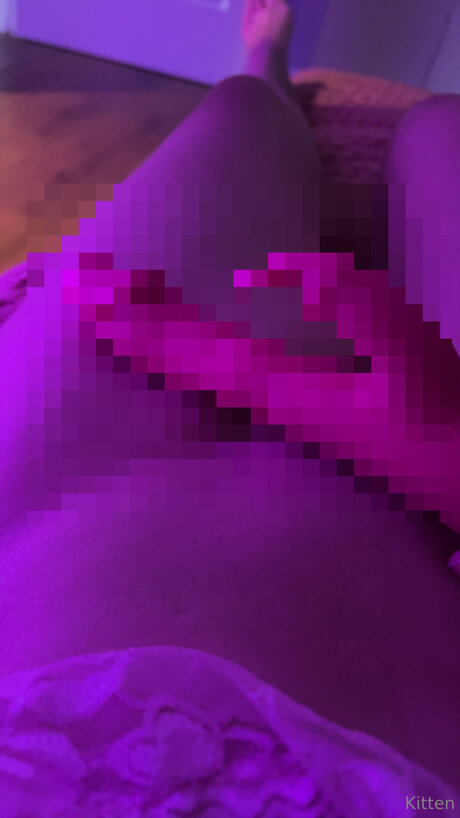 Skitzz sex model photos