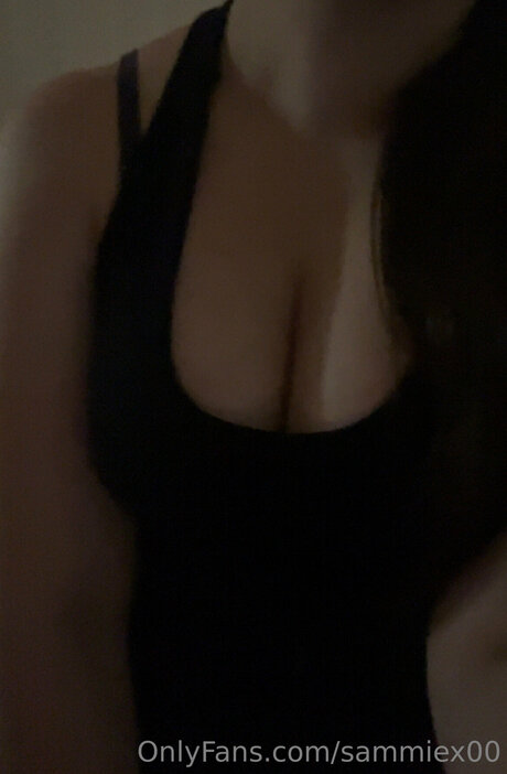 Sammiex00 model adult pictures