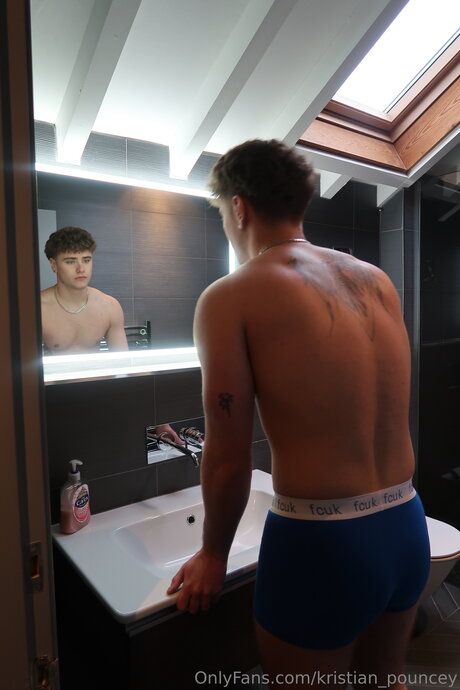 Kristian Pouncey art star pic