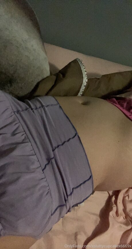 Xsluttycupcakex6669x star sexy pics