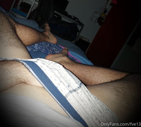 Fve13 nude star picture