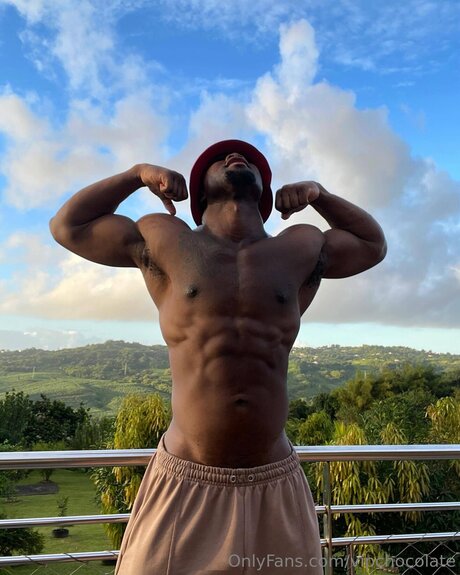 Vipchocolate star nudes picture