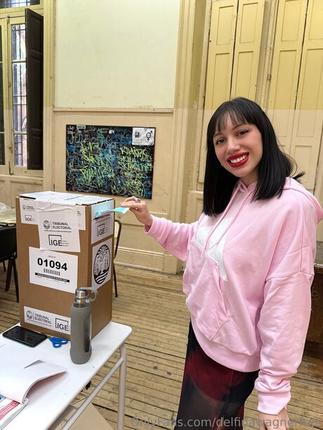 Delfinawagnerfree free model picture