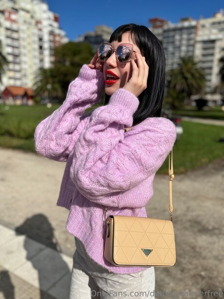 Delfinawagnerfree hd actress images