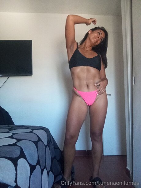 Tunenaenllamas best star picture