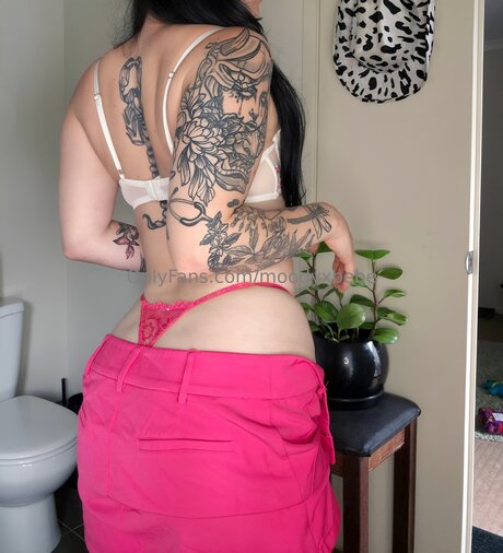 Moodyxbebe pornstar high quality image