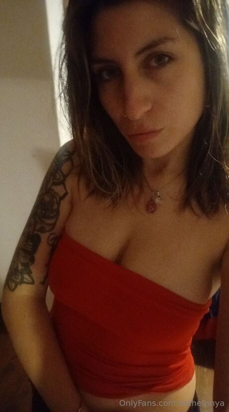 Esthefanya beautiful model pictures