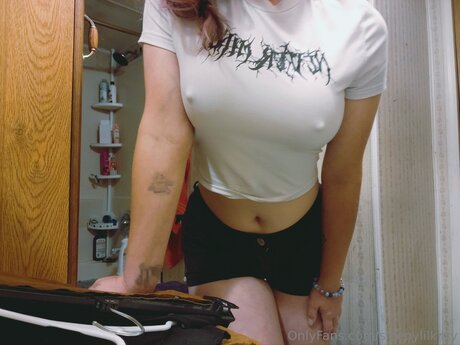 Sleepylilkitty art actress galleries