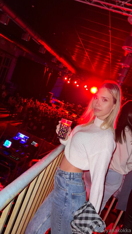 Yanakokka star exclusive photos