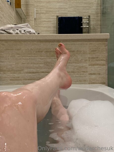 Wildarchesuk hd pornstar images