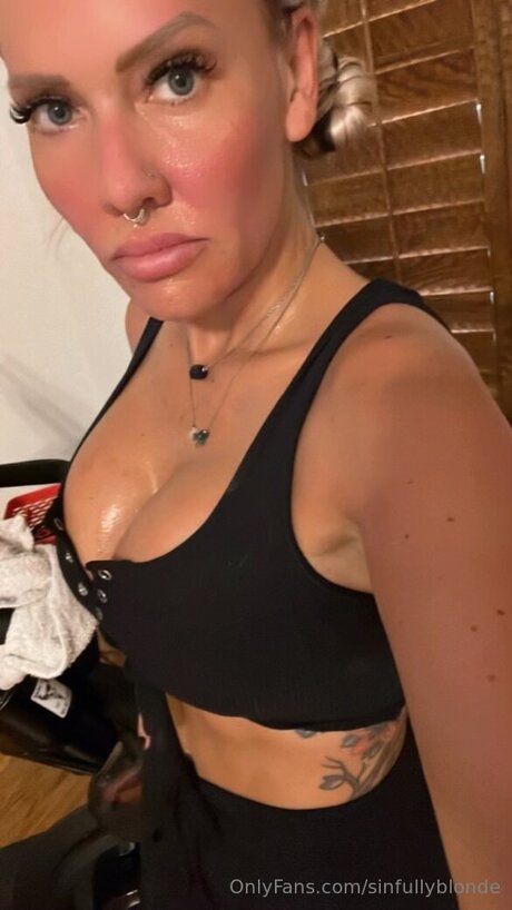 Sinfullyblonde erotic star picture