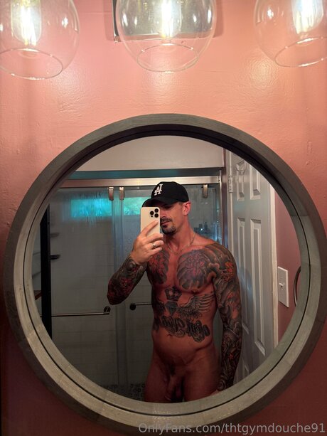 Thtgymdouche91 star erotic pic