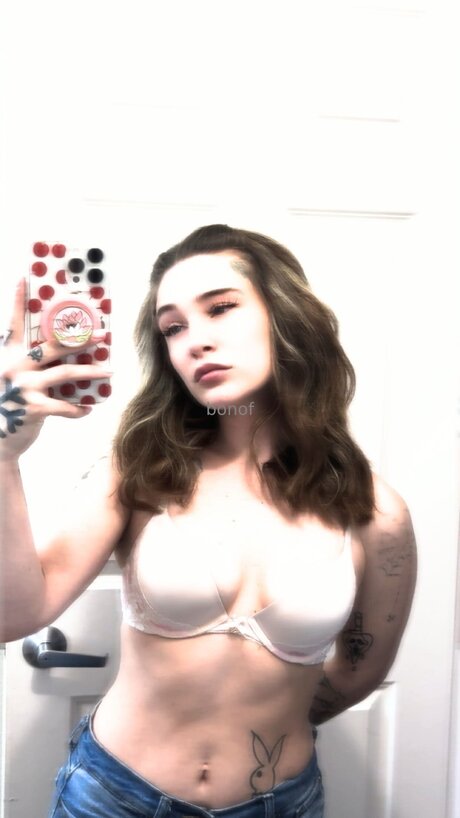 Bonof naked actress galleries