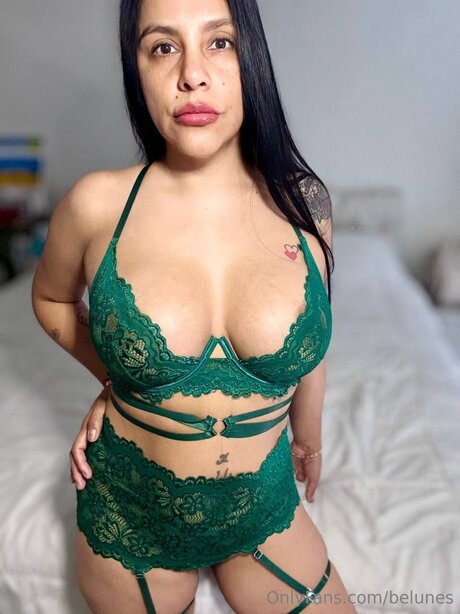 Belunes adult star photo