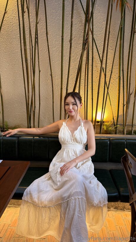 Liapetite erotic actress images