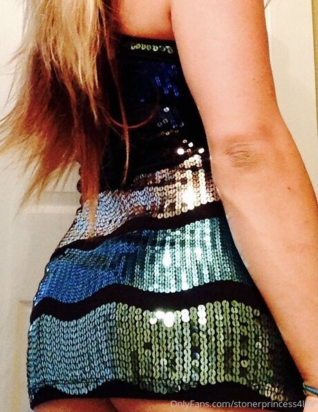 Stonerprincess4life sex model image